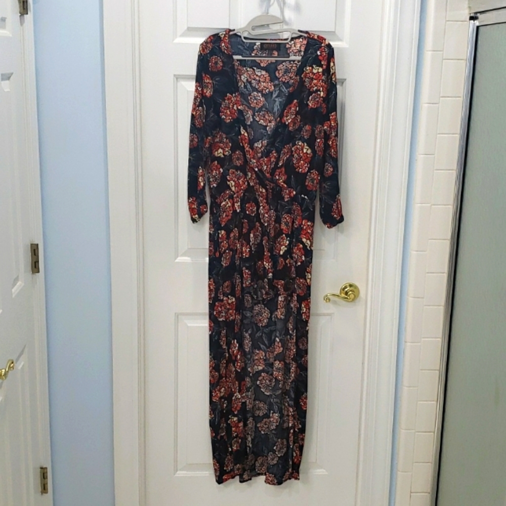 SHYANNE 🤠 Maxi Dress with Shorts Size L Navy & Red Floral Country Girl